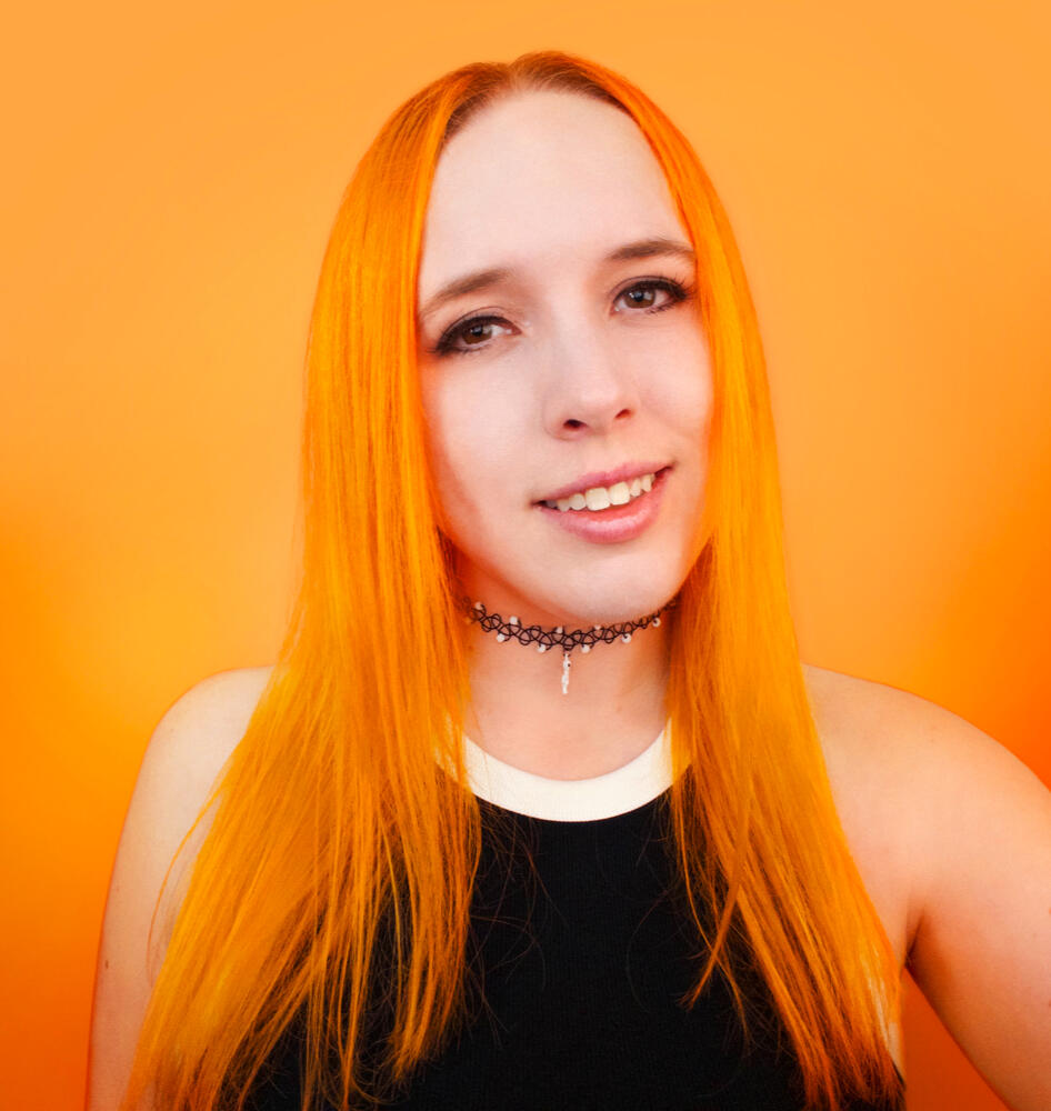 portrait photo of Versiris